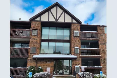 10355 Menard Avenue #210, Oak Lawn, IL 60453 - Photo 1