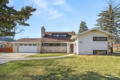 20 Forbes Road, Riverside, IL 60546 - Photo 1