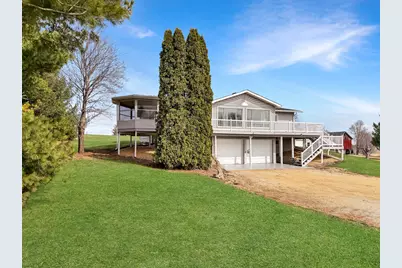 7980 E Ridott Road, Ridott, IL 61067 - Photo 1