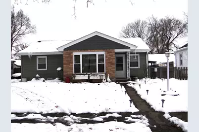809 Douglas Street, Morris, IL 60450 - Photo 1