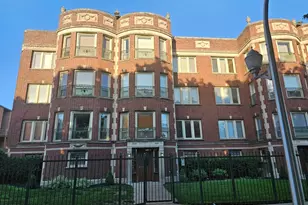 7131 S Euclid Ave, Chicago, IL 60649 - Photo 1