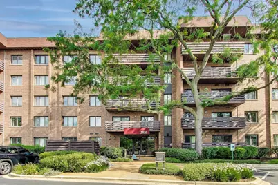 2020 Chestnut Avenue #312, Glenview, IL 60025 - Photo 1