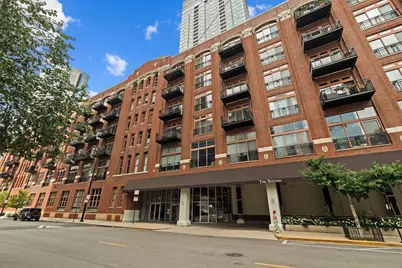 360 W Illinois Street #424, Chicago, IL 60654 - Photo 1