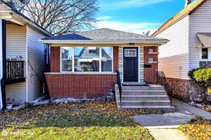 5440 S Seeley Ave, Chicago, IL 60609 - Photo 1