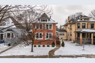 521 N Harvey Avenue, Oak Park, IL 60302 - Photo 1