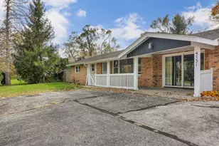 4731 183rd St, Country Club Hills, IL 60478 - Photo 1