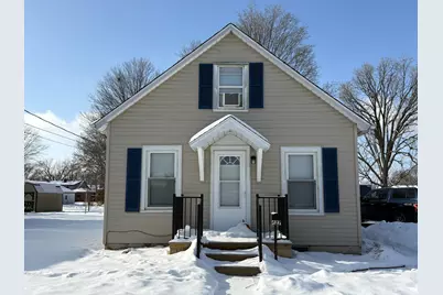 427 N Kenosha Avenue, Oglesby, IL 61348 - Photo 1