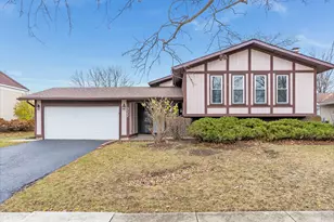 322 Rockhurst Rd, Bolingbrook, IL 60440 - Photo 1