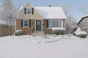 120 S Rohlwing Rd, Palatine, IL 60074 - Photo 1