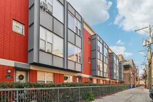 18 S Aberdeen St, Chicago, IL 60607 - Photo 1