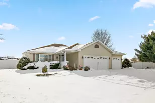1350 Argyle Ln S, Bourbonnais, IL 60914 - Photo 1