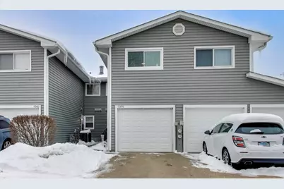 17298 W Maple Lane, Gurnee, IL 60031 - Photo 1