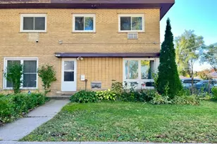 1908 Lee St, Evanston, IL 60202 - Photo 1