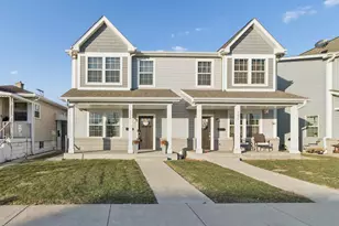 7626 W 63rd Pl, Summit, IL 60501 - Photo 1