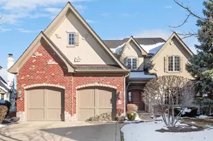 48 Forest Gate Cir, Oak Brook, IL 60523 - Photo 1