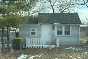 3019 Commercial Ave, South Chicago Heights, IL 60411 - Photo 1