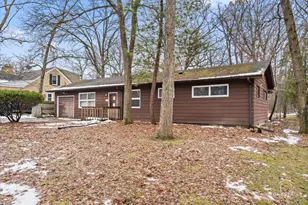 2924 W Bonnie Brook Ln, Waukegan, IL 60087 - Photo 1