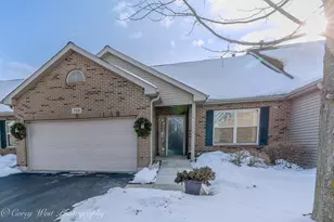 708 Nancy Ct, Sycamore, IL 60178 - Photo 1