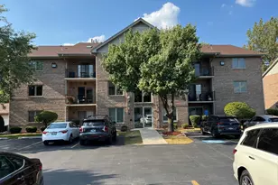 10278 SW Hwy, Chicago Ridge, IL 60415 - Photo 1