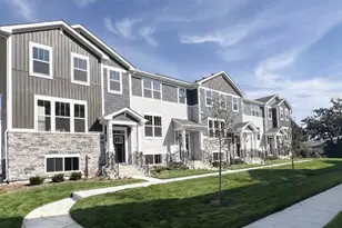 241 Settlers Pl, West Dundee, IL 60118 - Photo 1