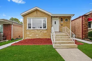 10129 S Indiana Ave, Chicago, IL 60628 - Photo 1