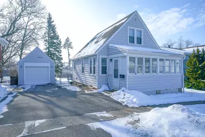 409 W Lincoln Street, Mount Morris, IL 61054 - Photo 1