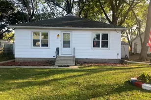 619 Jewett St, Mazon, IL 60444 - Photo 1