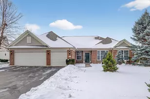 12777 Zinnia Ct, Huntley, IL 60142 - Photo 1