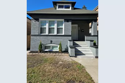 8548 S Essex Avenue, Chicago, IL 60617 - Photo 1