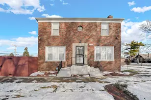 8458 S Vernon Ave, Chicago, IL 60619 - Photo 1