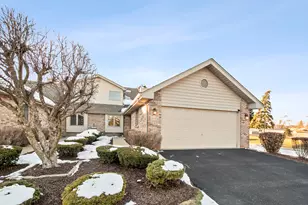 18306 65th Ave, Tinley Park, IL 60477 - Photo 1