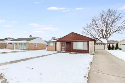 1162 W Grant Drive, Des Plaines, IL 60016 - Photo 1