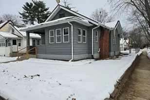 2103 N Court St, Rockford, IL 61103 - Photo 1