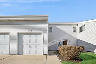 1910 N Alpine Dr, Glendale Heights, IL 60139 - Photo 1