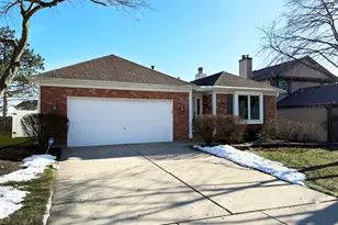 4675 Olmstead Dr, Hoffman Estates, IL 60192 - Photo 1