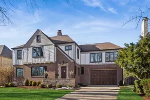 342 Sterling Rd, Kenilworth, IL 60043 - Photo 1