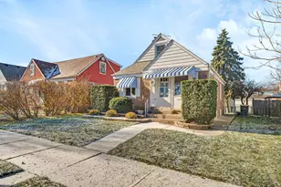 17912 School St, Lansing, IL 60438 - Photo 1