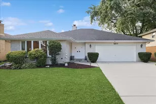 5811 Longview Dr, Countryside, IL 60525 - Photo 1