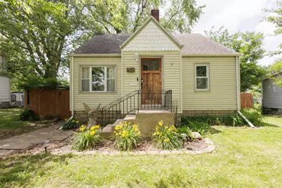 957 S 7th Avenue, Kankakee, IL 60901 - Photo 1