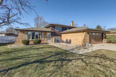 510 Manor Drive, Peotone, IL 60468 - Photo 1
