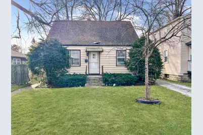 28 W 35th Place, Steger, IL 60475 - Photo 1