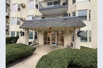 5510 Lincoln Avenue #B409, Morton Grove, IL 60053 - Photo 1