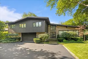 270 Charal Ln, Highland Park, IL 60035 - Photo 1