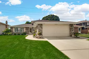 16930 82nd Ave, Tinley Park, IL 60477 - Photo 1