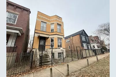 758 S Kedvale Avenue, Chicago, IL 60624 - Photo 1