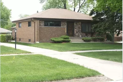 8201 N Washington Street, Niles, IL 60714 - Photo 1