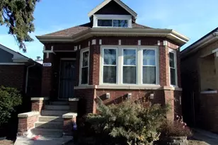 8605 S Laflin St, Chicago, IL 60620 - Photo 1