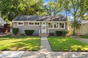 15519 Elm St, South Holland, IL 60473 - Photo 1