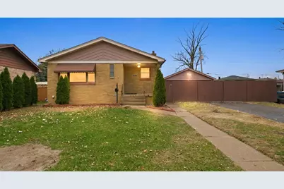 866 Greenbay Avenue, Calumet City, IL 60409 - Photo 1