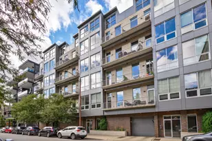 18 N Carpenter St, Chicago, IL 60607 - Photo 1